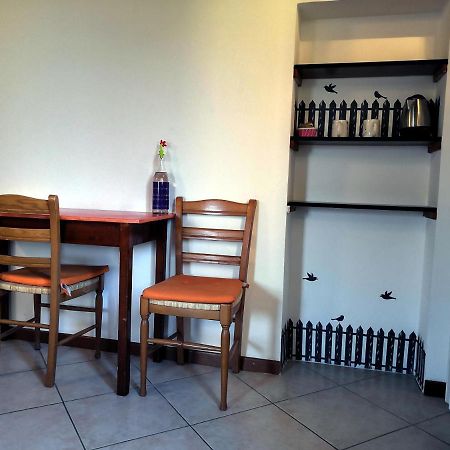 Il Boschetto Di Morgana Bed & Breakfast คาสเทลซานเปียโตรแตร์เม ภายนอก รูปภาพ
