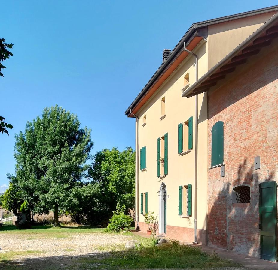 Il Boschetto Di Morgana Bed & Breakfast คาสเทลซานเปียโตรแตร์เม ภายนอก รูปภาพ