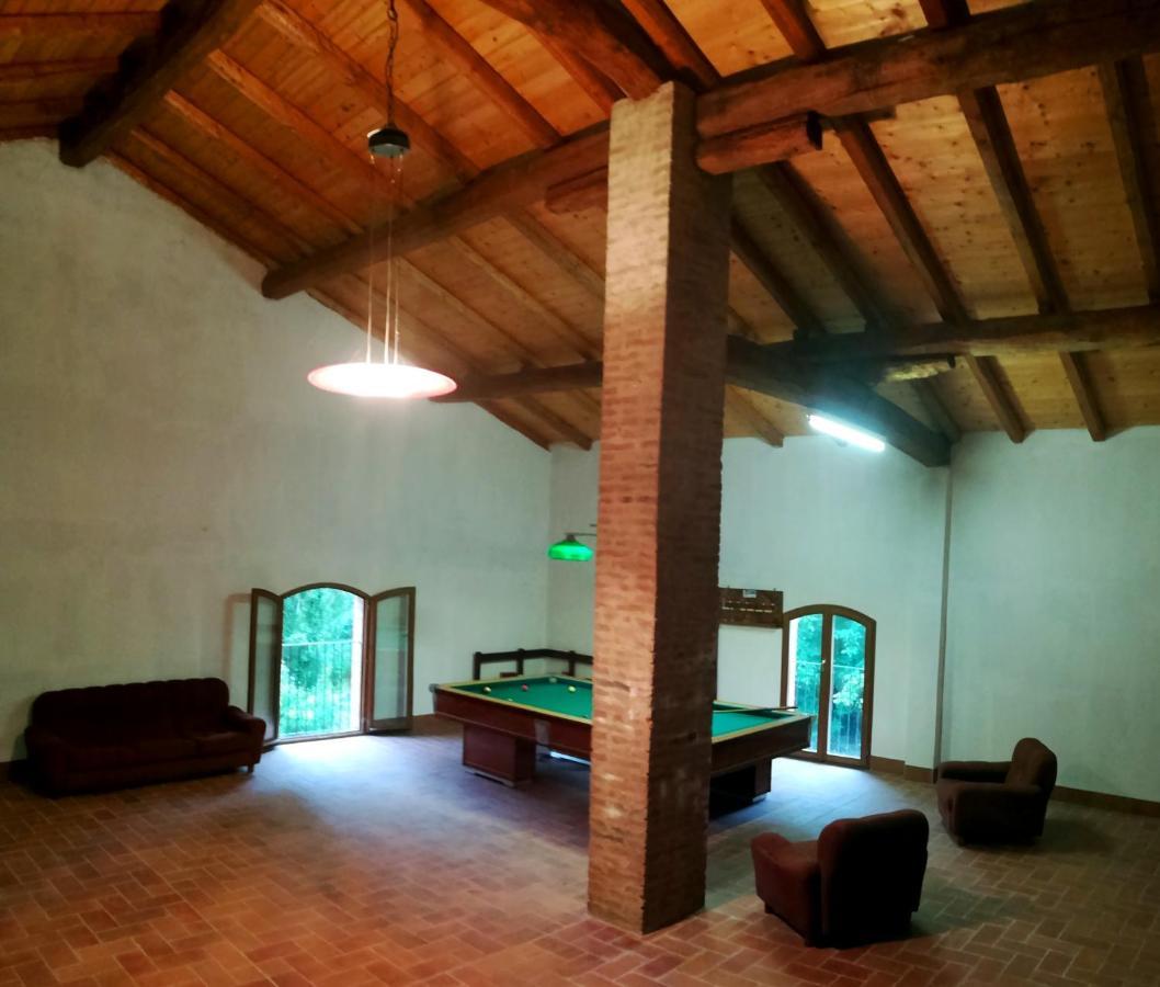 Il Boschetto Di Morgana Bed & Breakfast คาสเทลซานเปียโตรแตร์เม ภายนอก รูปภาพ