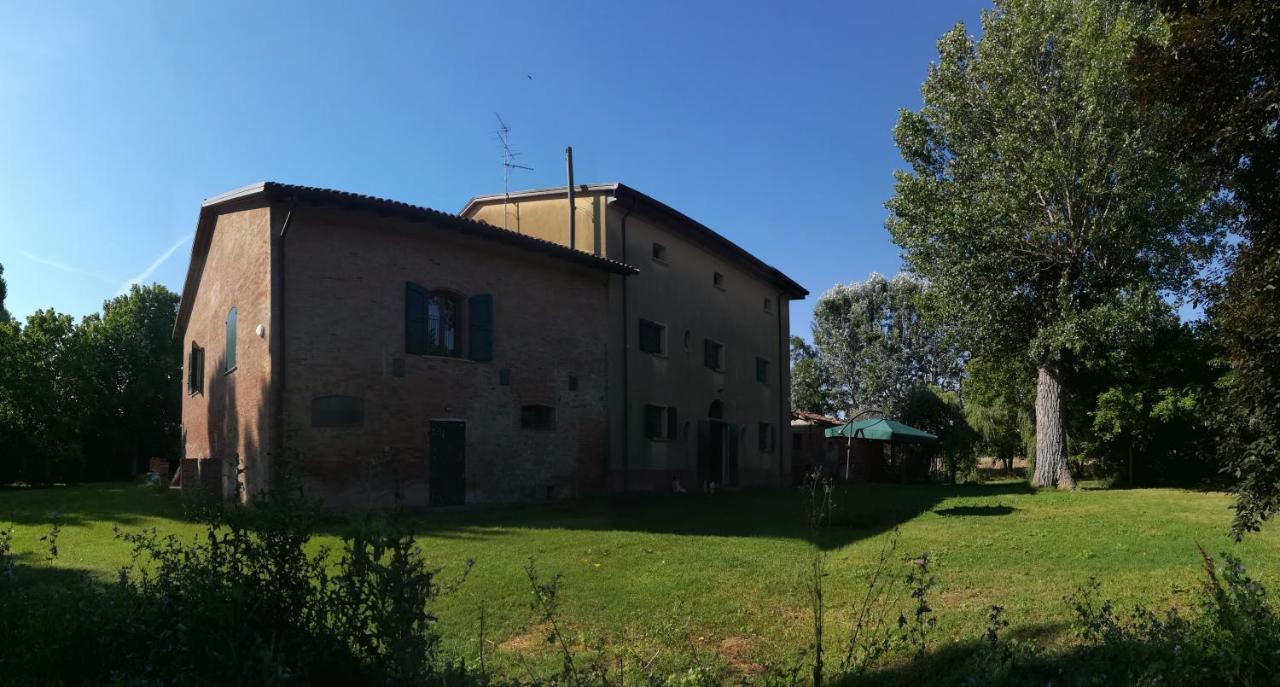 Il Boschetto Di Morgana Bed & Breakfast คาสเทลซานเปียโตรแตร์เม ภายนอก รูปภาพ