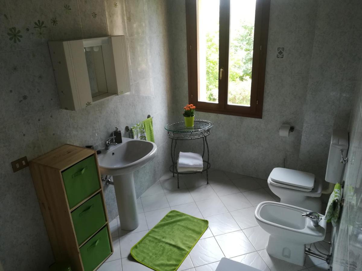 Il Boschetto Di Morgana Bed & Breakfast คาสเทลซานเปียโตรแตร์เม ภายนอก รูปภาพ